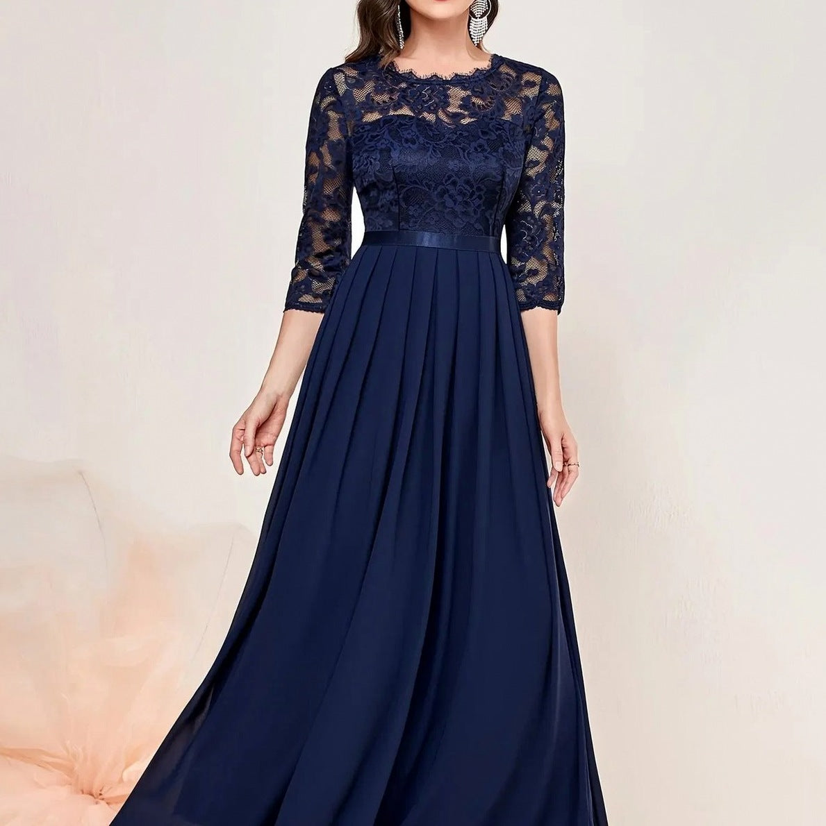 Lace 3/4 Sleeve Pleated A-Line Maxi Dress