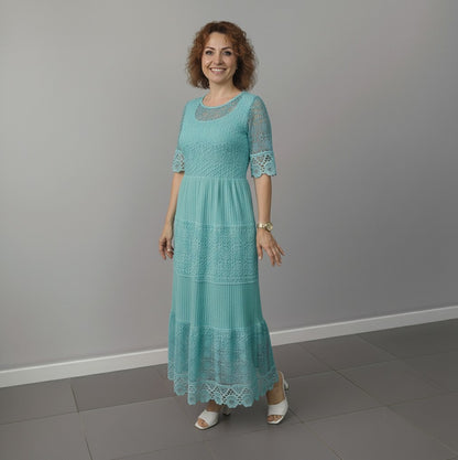 Lace Tiered Pleated Short Sleeve Midi Dress
